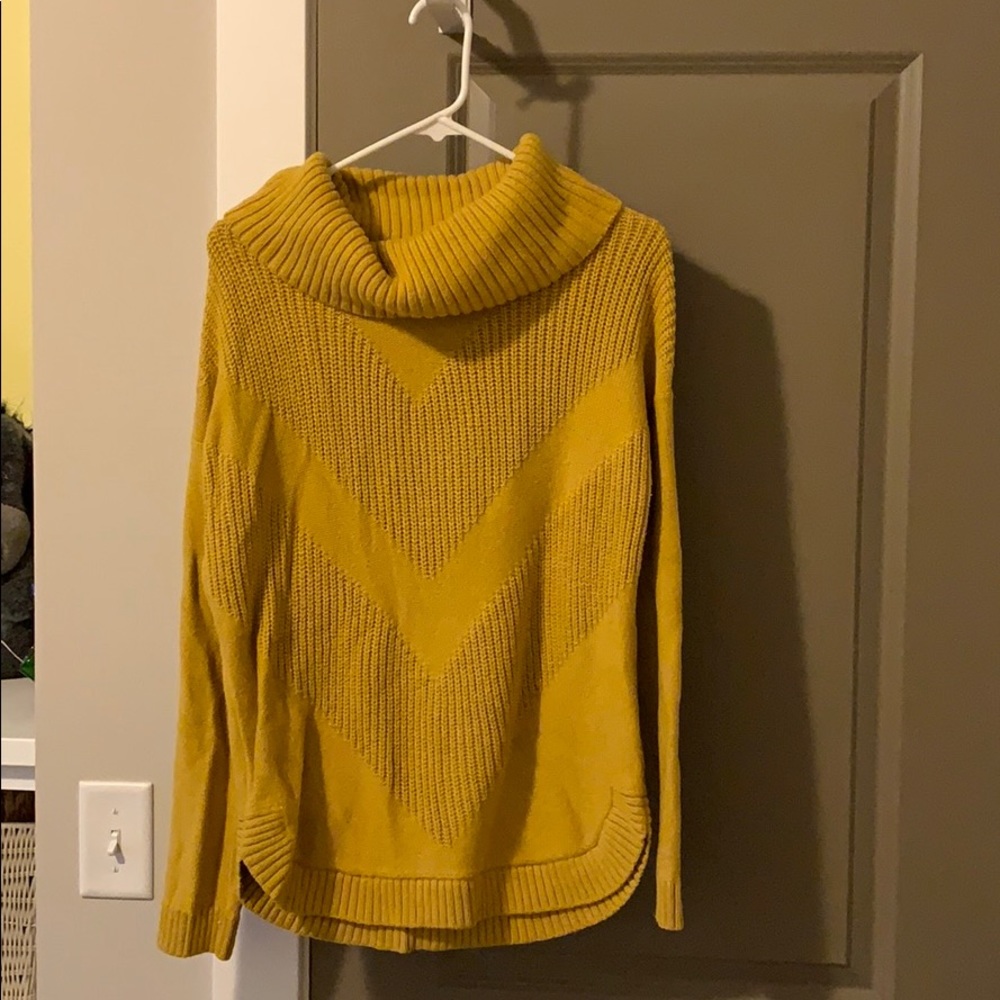 Cable knit sweater